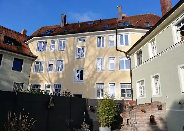Apartamento Black Billard L Loft Für 2-5 Personen L Wohlfühlen In Altstadtnähe Landshut