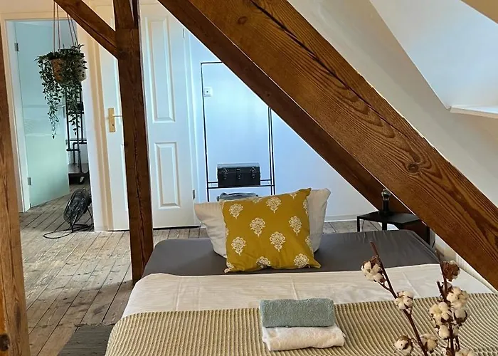 公寓 Black Billard L Loft Fuer 2-5 Personen L Wohlfuehlen In Altstadtnaehe 兰茨胡特