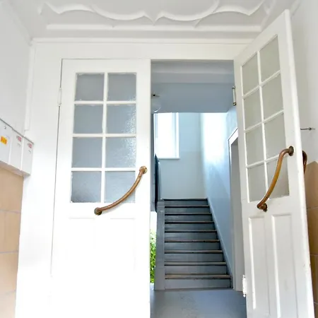 Black Billard L Loft Fuer 2-5 Personen L Wohlfuehlen In Altstadtnaehe Appartement *