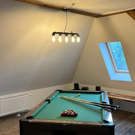 Black Billard L Loft Fuer 2-5 Personen L Wohlfuehlen In Altstadtnaehe Appartement *